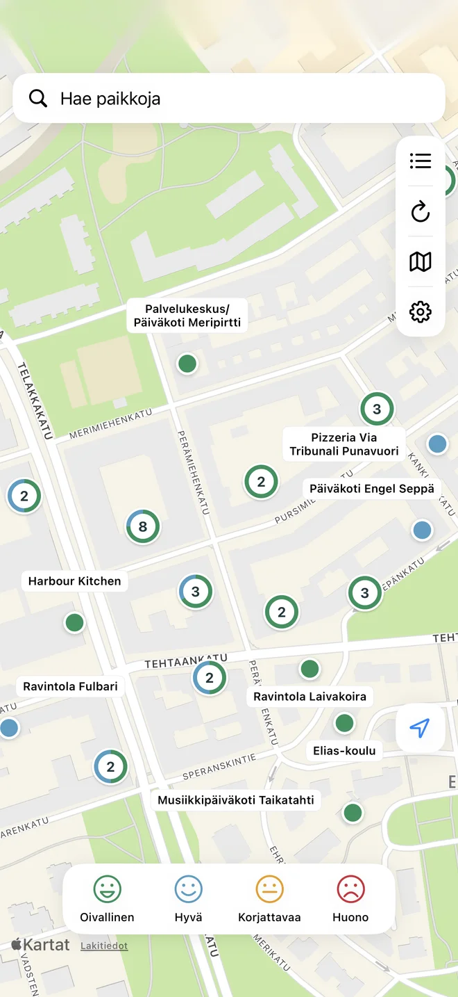 Oivat kartalla näyttää Helsingin toimipaikkojen nimet ja Oiva-arvosanat kartalla.